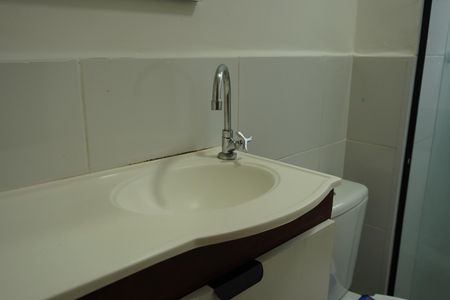 Apartamento para alugar com 52m², 2 quartos e 2 vagasBanheiro - torneira