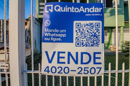 Plaquinha de casa à venda com 4 quartos, 201m² em Sarandi, Porto Alegre