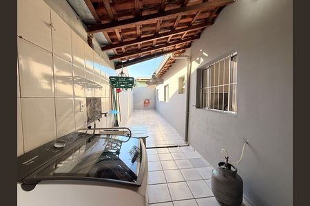 Área de Serviço de casa à venda com 2 quartos, 123m² em Parque Residencial Almerinda Chaves, Jundiaí