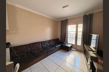 Sala de casa à venda com 2 quartos, 123m² em Parque Residencial Almerinda Chaves, Jundiaí