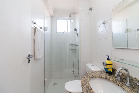 Apartamento para alugar com 70m², 3 quartos e 2 vagas Apartamento para alugar com 70m², 3 quartos e 2 vagasBanheiro 2