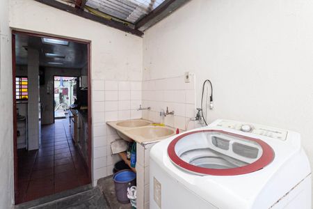 Área de serviço de casa à venda com 3 quartos, 250m² em Alípio de Melo, Belo Horizonte