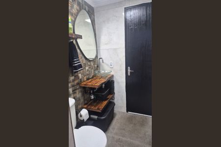 Banheiro de apartamento à venda com 2 quartos, 44m² em Parque Oratório, Santo André