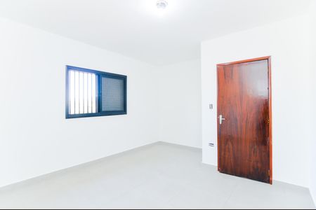Casa para alugar com 85m², 2 quartos e 2 vagasQuarto 1