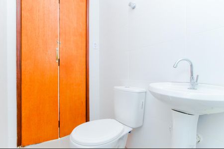 Casa para alugar com 85m², 2 quartos e 2 vagasBanheiro