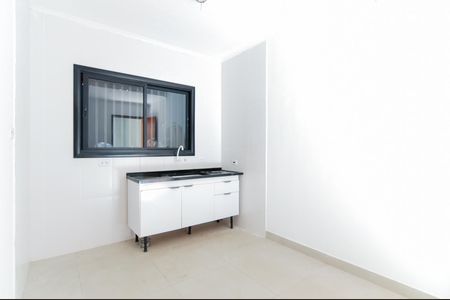 Casa para alugar com 85m², 2 quartos e 2 vagasCozinha