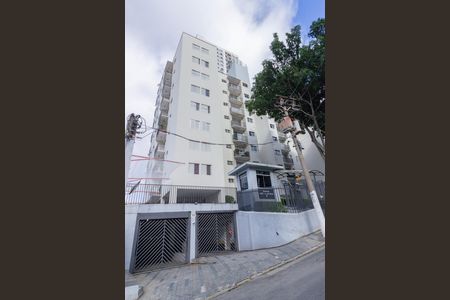 Apartamento para alugar com 44m², 1 quarto e 1 vaga Apartamento para alugar com 44m², 1 quarto e 1 vagaFachada