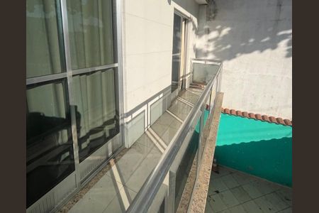 Casa para alugar com 100m², 3 quartos e 2 vagas Casa para alugar com 100m², 3 quartos e 2 vagasVaranda