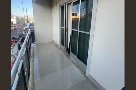 Varanda de casa para alugar com 3 quartos, 100m² em Osvaldo Cruz, Rio de Janeiro