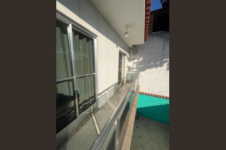 Casa para alugar com 100m², 3 quartos e 2 vagas Casa para alugar com 100m², 3 quartos e 2 vagasVaranda