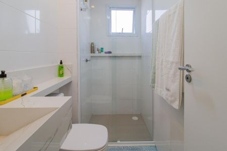 Banheiro suíte de apartamento para alugar com 2 quartos, 64m² em Vila Nossa Senhora das Vitorias, Mauá