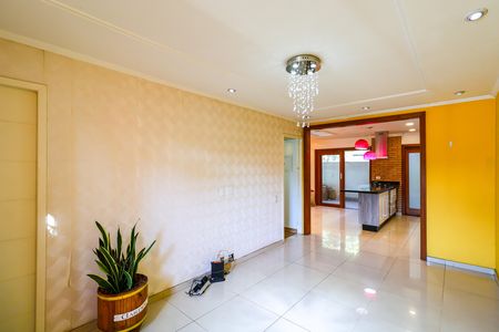 Casa de Condomínio para alugar com 2 quartos, 125m² em Jardim Santa Efigenia, São Paulo