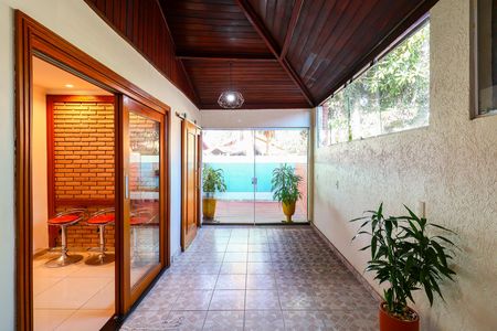 Casa de condomínio para alugar com 125m², 2 quartos e 2 vagas