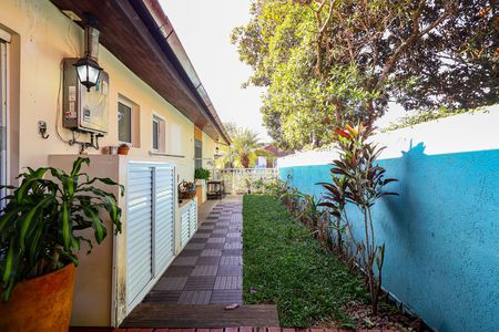 Casa de condomínio para alugar com 125m², 2 quartos e 2 vagas