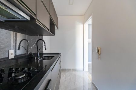 Cozinha de apartamento à venda com 2 quartos, 59m² em Vila Barros, Barueri