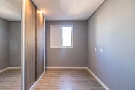 Apartamento à venda com 59m², 2 quartos e 1 vagaQuarto 2