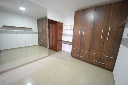 Apartamento à venda com 171m², 6 quartos e 2 vagas