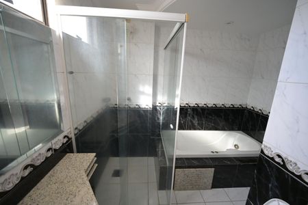 Apartamento à venda com 171m², 6 quartos e 2 vagas