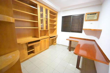 Apartamento à venda com 6 quartos, 171m² em Setor Bela Vista, Goiânia