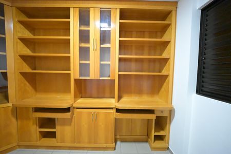 Apartamento à venda com 171m², 6 quartos e 2 vagas