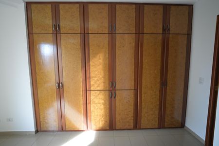 Apartamento à venda com 171m², 6 quartos e 2 vagas