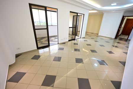 Apartamento à venda com 171m², 6 quartos e 2 vagas