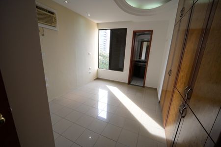 Apartamento à venda com 171m², 6 quartos e 2 vagas