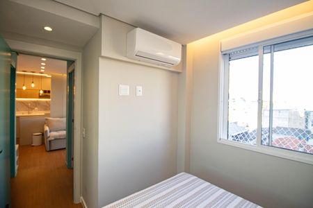 Quarto 2 de apartamento para alugar com 2 quartos, 39m² em Vila Maria, São Paulo