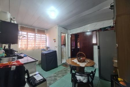 Casa para alugar com 180m², 2 quartos e 1 vaga Casa para alugar com 180m², 2 quartos e 1 vagaCozinha