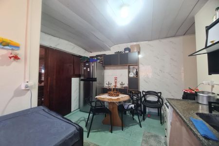 Cozinha de casa para alugar com 2 quartos, 180m² em Parque Santo Eduardo, São Paulo