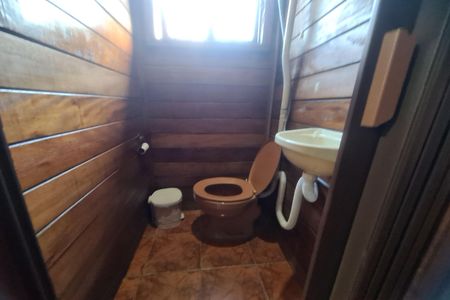 Casa para alugar com 180m², 2 quartos e 1 vaga Casa para alugar com 180m², 2 quartos e 1 vagaBanheiro