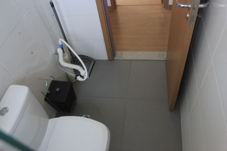 Apartamento para alugar com 43m², 2 quartos e sem vagaBanheiro 
