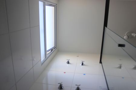 Apartamento para alugar com 43m², 2 quartos e sem vagaBanheiro 