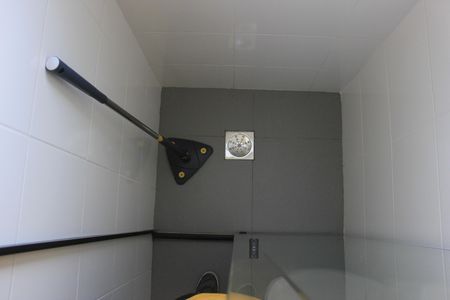 Apartamento para alugar com 43m², 2 quartos e sem vagaBanheiro 