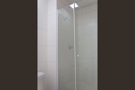 Banheiro de apartamento para alugar com 1 quarto, 35m² em Vila das Belezas, São Paulo
