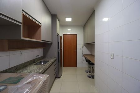 Apartamento para alugar com 105m², 3 quartos e 2 vagasCozinha 