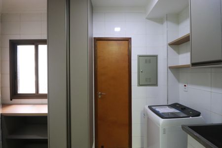 Apartamento para alugar com 105m², 3 quartos e 2 vagasCozinha 