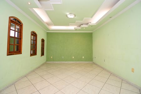 Casa para alugar com 160m², 3 quartos e 1 vagaSala