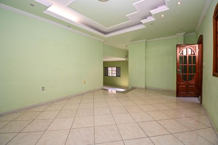 Sala de casa para alugar com 3 quartos, 160m² em Funcionários, Contagem