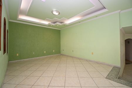 Sala de casa para alugar com 3 quartos, 160m² em Funcionários, Contagem