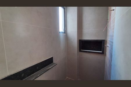 Apartamento à venda com 54m², 2 quartos e 2 vagas Apartamento à venda com 54m², 2 quartos e 2 vagasBanheiro Suíte