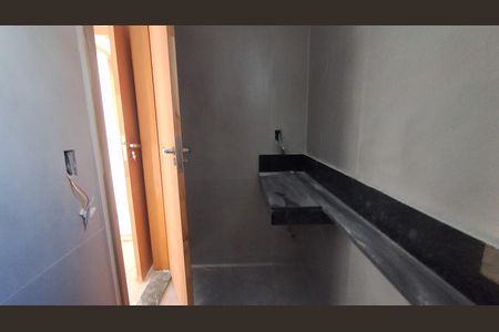 Apartamento à venda com 54m², 2 quartos e 2 vagas Apartamento à venda com 54m², 2 quartos e 2 vagasBanheiro Social