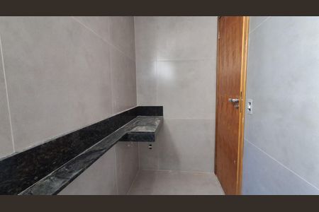 Apartamento à venda com 114m², 2 quartos e 2 vagas Apartamento à venda com 114m², 2 quartos e 2 vagasBanheiro Suíte
