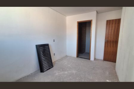 Apartamento à venda com 108m², 2 quartos e 2 vagas Apartamento à venda com 108m², 2 quartos e 2 vagasSuíte