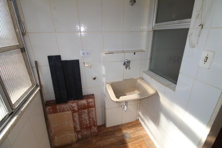 Apartamento para alugar com 60m², 2 quartos e 1 vagaÁrea de Serviço