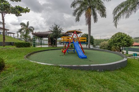 Casa de condomínio para alugar com 183m², 3 quartos e 4 vagas Casa de condomínio para alugar com 183m², 3 quartos e 4 vagasÁrea comum - Playground