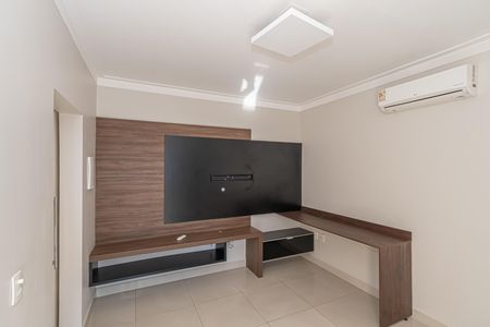 Casa de condomínio para alugar com 183m², 3 quartos e 4 vagas Casa de condomínio para alugar com 183m², 3 quartos e 4 vagasSuite 2