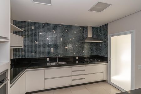 Casa de condomínio para alugar com 183m², 3 quartos e 4 vagas Casa de condomínio para alugar com 183m², 3 quartos e 4 vagasCozinha