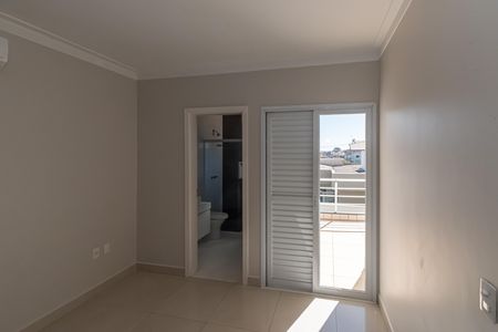 Casa de condomínio para alugar com 183m², 3 quartos e 4 vagas Casa de condomínio para alugar com 183m², 3 quartos e 4 vagasSuite 2