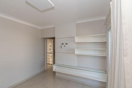 Casa de condomínio para alugar com 183m², 3 quartos e 4 vagas Casa de condomínio para alugar com 183m², 3 quartos e 4 vagasSuite 1